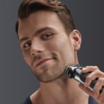 Comment se raser avec un rasoir électrique ?